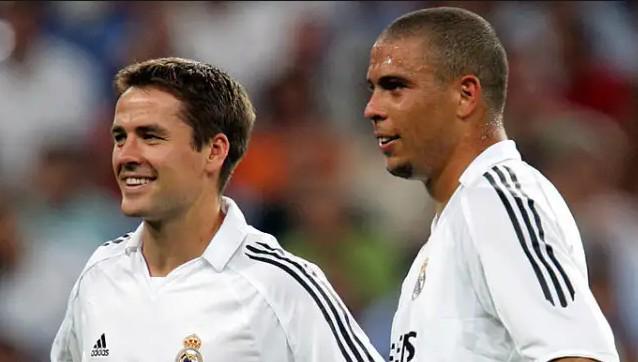 屢次陷入被 屢次陷入被